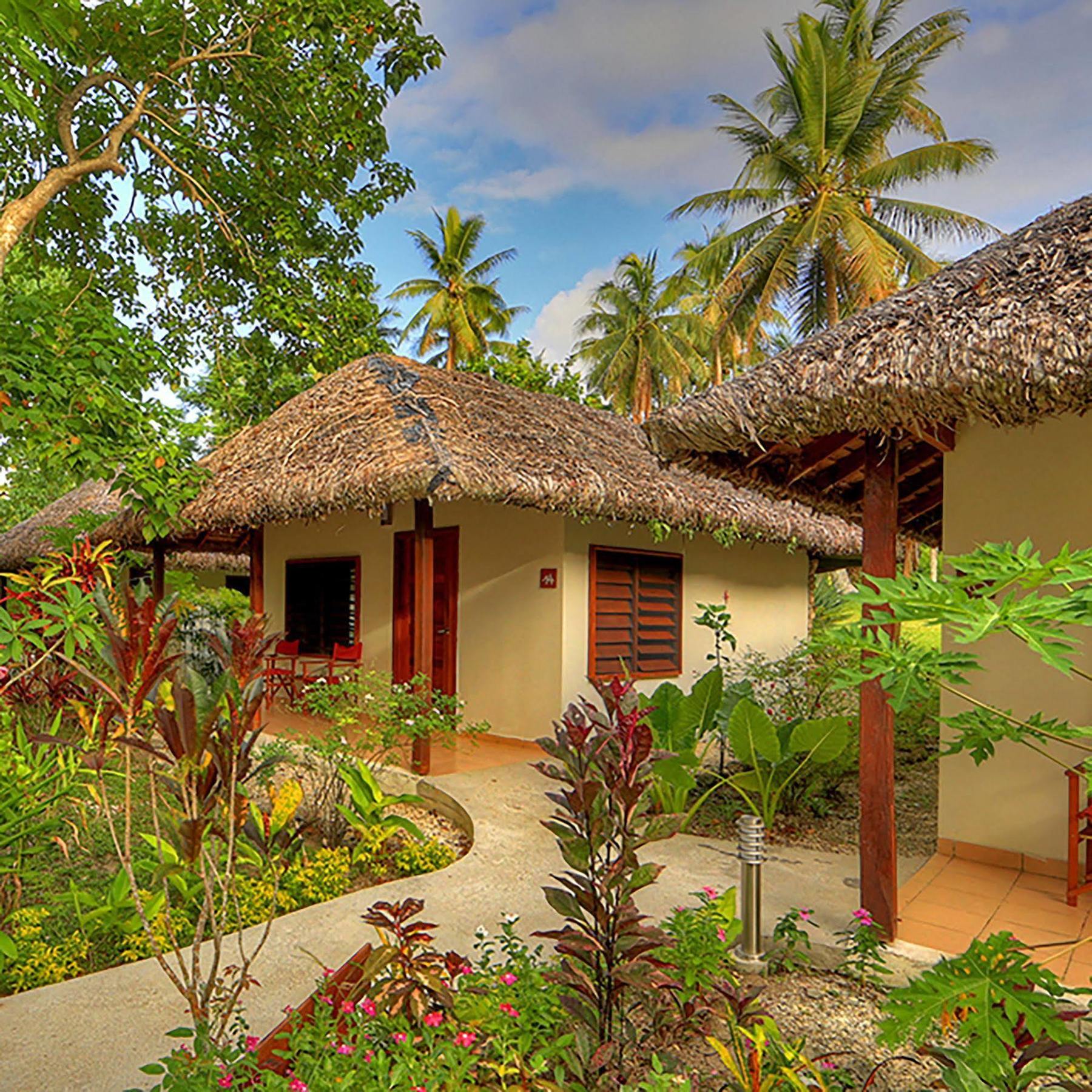 Coco Beach Resort Port Vila Exteriör bild